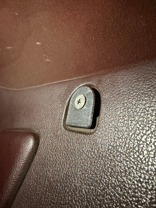 A70 cloth hanger delete panel