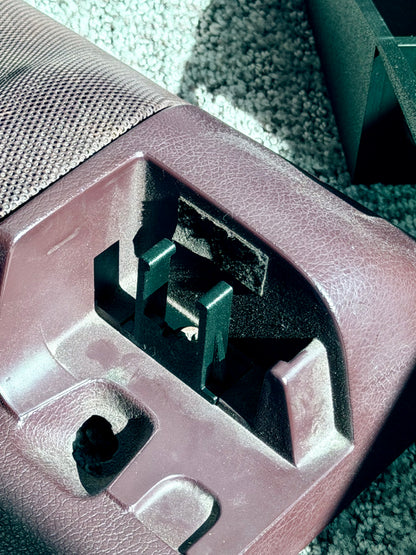 A70 Supra Rear Speaker Cargo Cover Side Clip