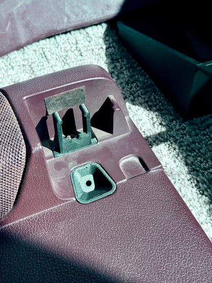 A70 Supra Rear Speaker Cargo Cover Side Clip