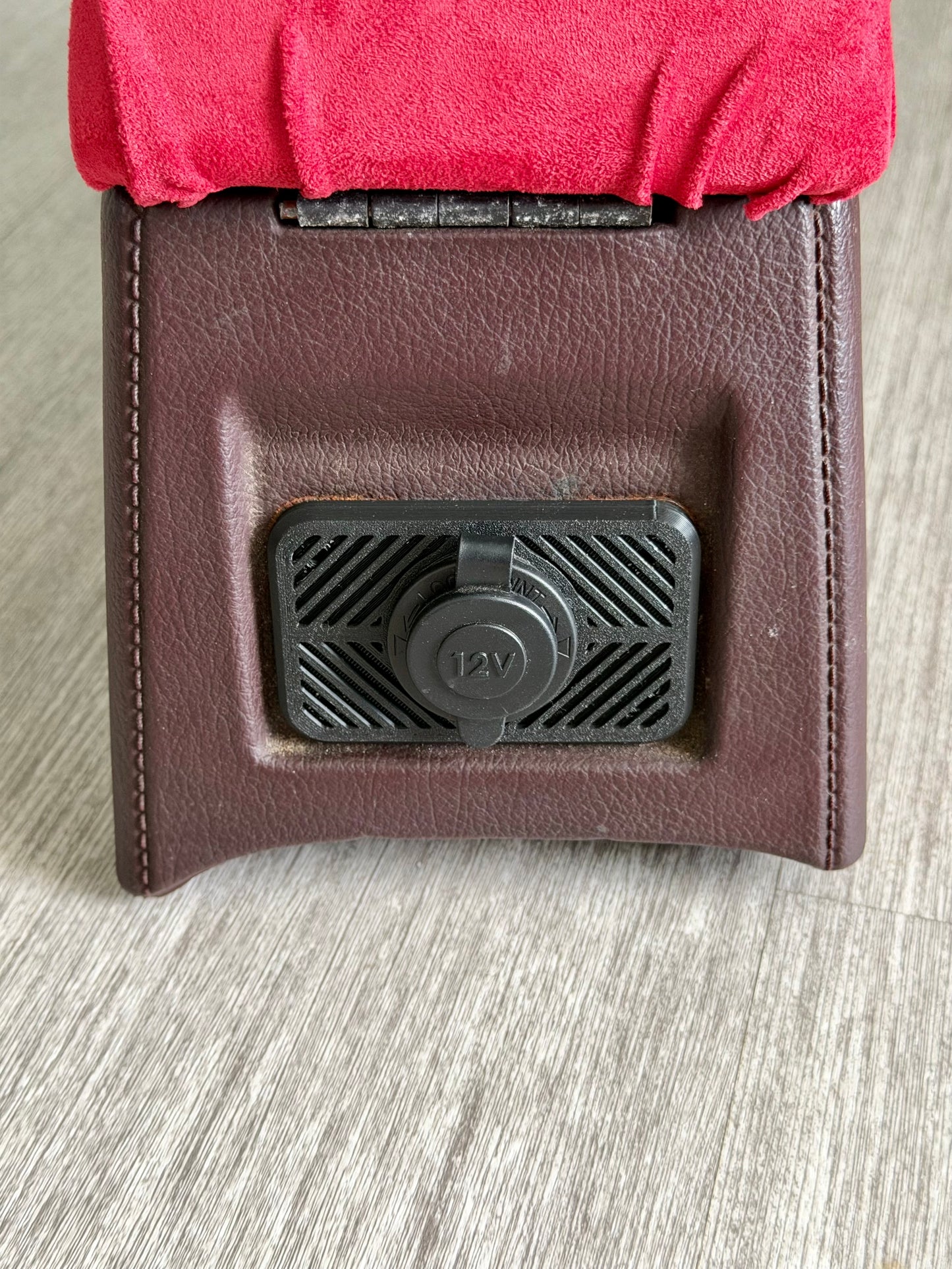 A70 Supra console Rear Ashtray Cigarette Lighter Socket