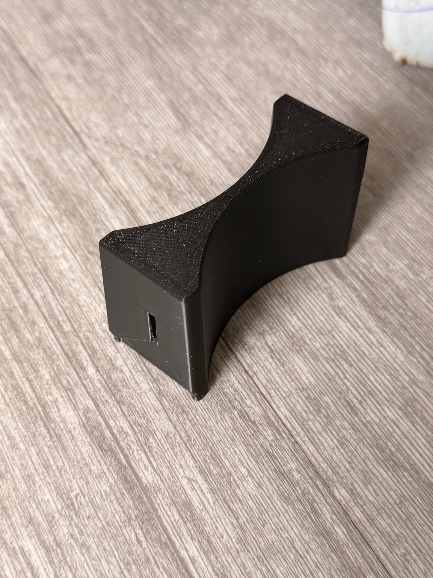 98 - 05 Lexus GS Cup Holder Divider