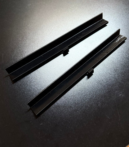 A70 TOYOTA Supra Door Sill Carpet Clips