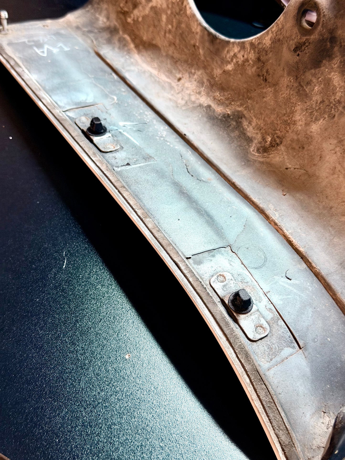 A70 Supra Front Fender Mudflap Guard Clips