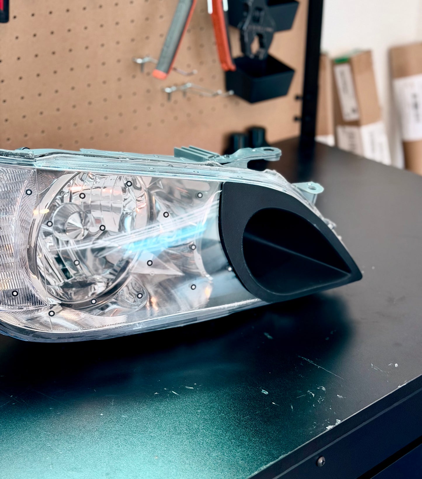 Lexus IS300/Toyota Altezza Headlight High Beam Air Ram