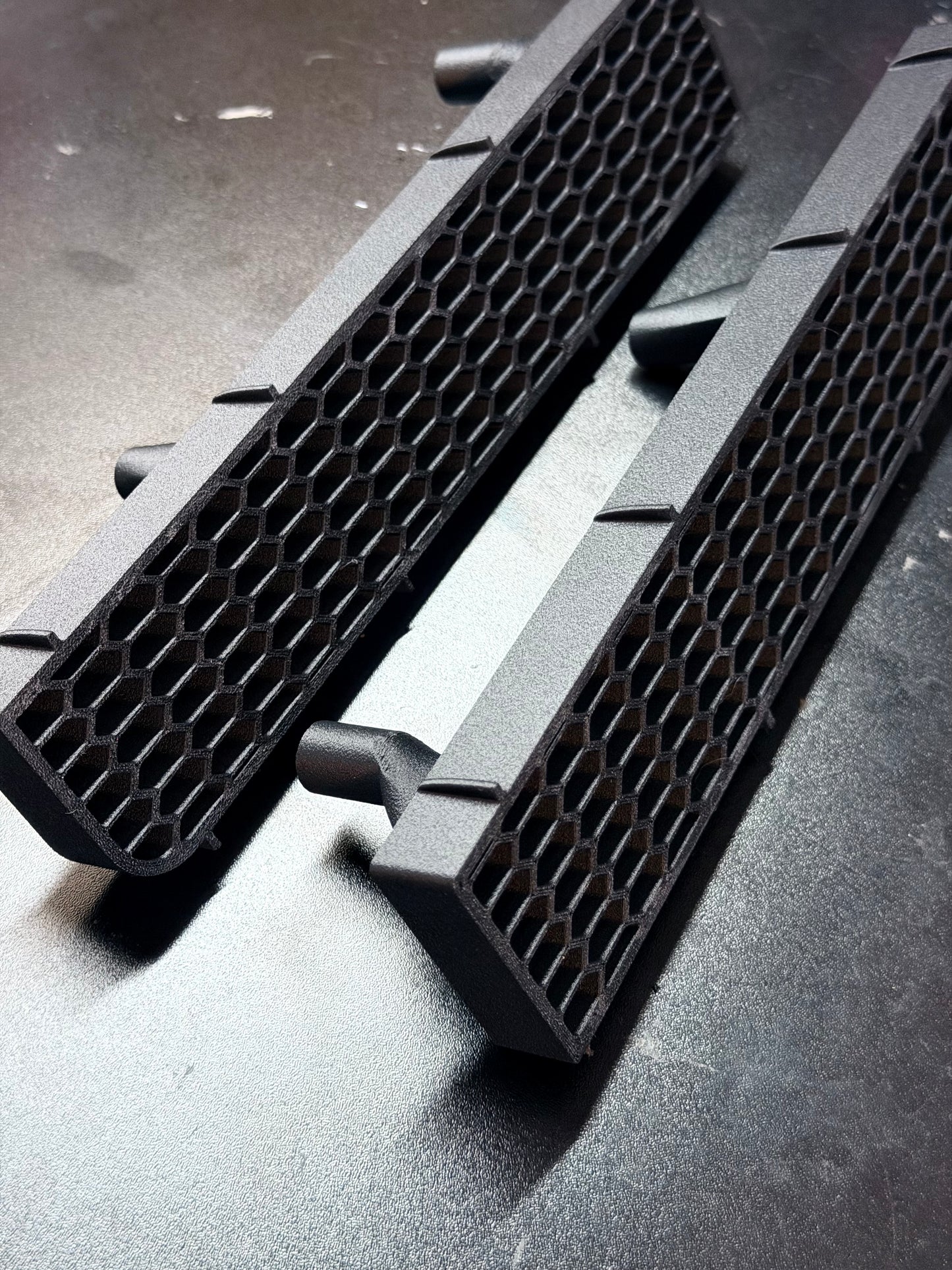 Toyota Supra A70 Hexagon Front Grille (1989–1992)