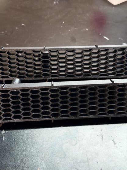 Toyota Supra A70 Hexagon Front Grille (1989–1992)